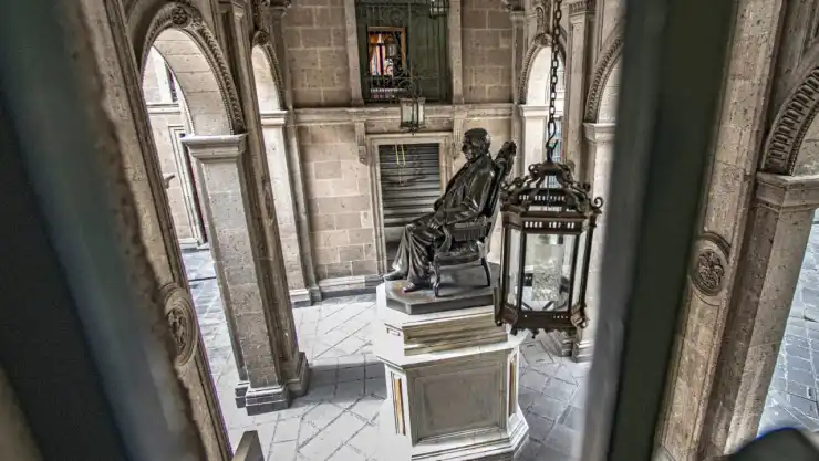 En el 147 aniversario luctuoso del Benemérito de las Américas, lo recordamos desde el Museo Histórico Casa de Juárez ubicado en Palacio Nacional.