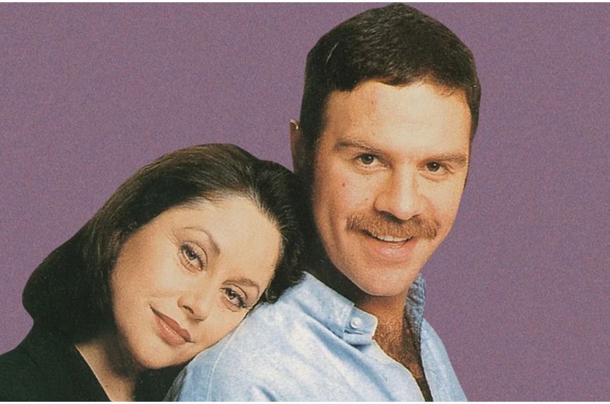 En “Mirada de Mujer”, Ari Telch dio vida a uno de los personajes más emblemáticos de la televisión mexicana. Fue Alejandro, el hombre que se enamora de María Inés, una mujer 20 años mayor.