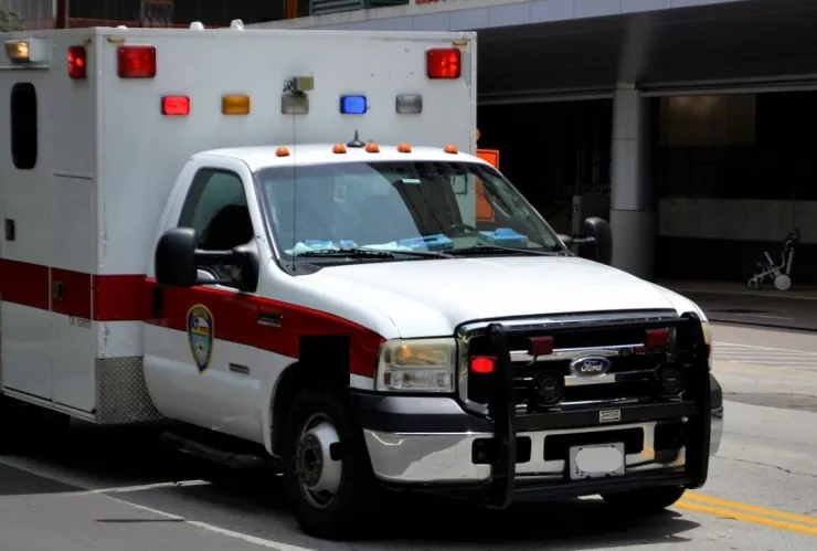 Hombre muere atropellado por una ambulancia en Puerto Rico