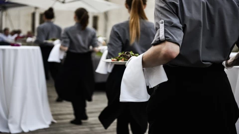El servicio de catering es un trabajo demandado en Estados Unidos.jpg