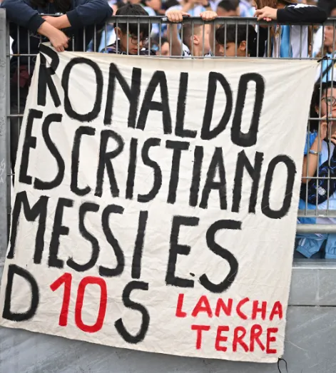 Bandera Cristiano Ronaldo Lionel Messi