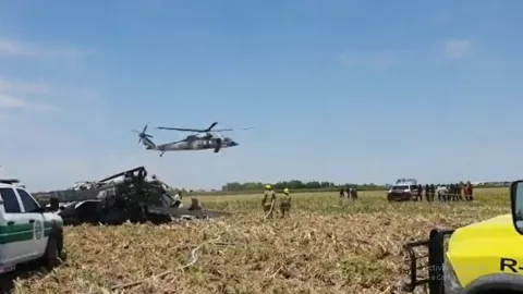 Cae helicóptero de la Marina en Los Mochis Sinaloa hay 9 muertos hoy 15 de julio.