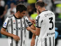 Dybala Chiellini se despiden de la Juventus.jpg