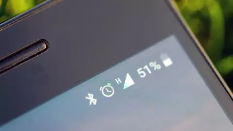Bluesnarfing: ¿Qué es el robo de datos por Bluetooth?