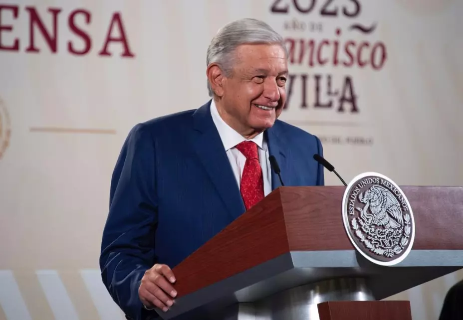 AMLO 8 de febrero .jpeg