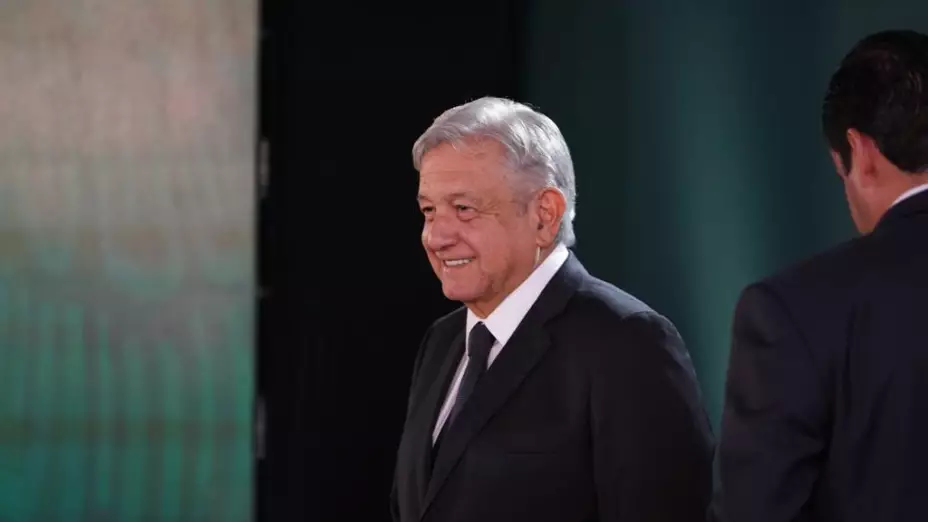 AMLO descarta recesión en México