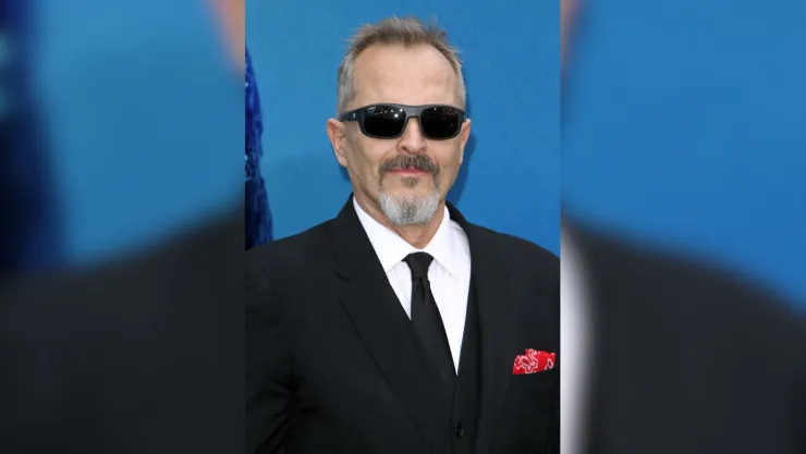 Miguel Bosé en la premiere de Godzilla: King of the Monsters