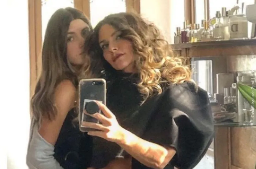 Issabela Camil.