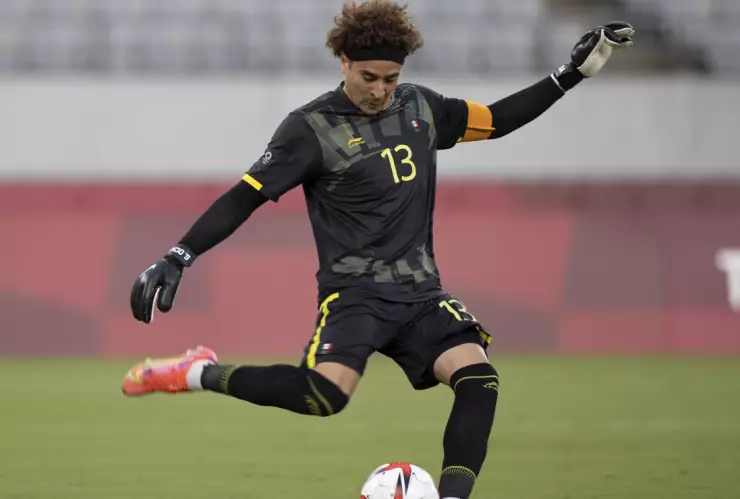 Guillermo Ochoa Portugal 