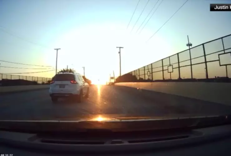 niña-8-años-conduce-auto-familiar-tienda-target-ohio-eu