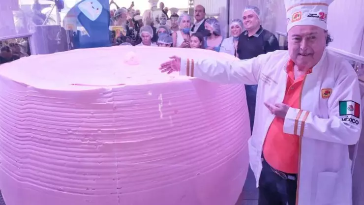 ¡100% mexicano! El malvavisco más grande del mundo lo crearon en México