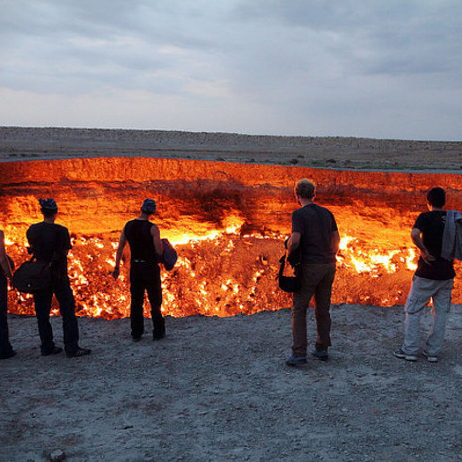 La Puerta Del Infierno Pozo Incandescente En Turkmenist n la-puerta-del-infierno-pozo-incandescente-en-turkmenist-n