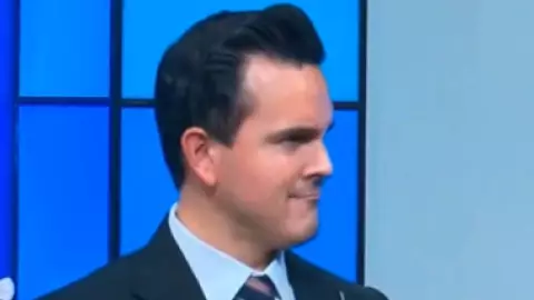 Despiden al conductor de TV Gustavo Macalpin totalmente en vivo: Video