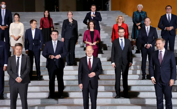 olaf scholz alemania angela merkel (1).jpg