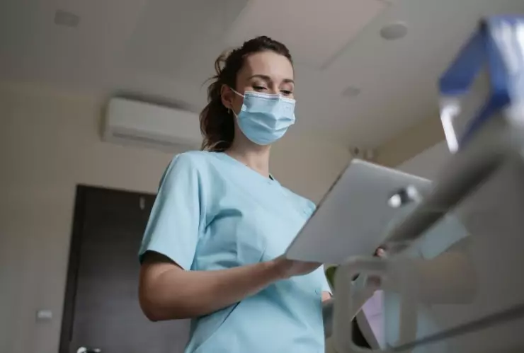 Tratamientos COVID-19 2.jpg