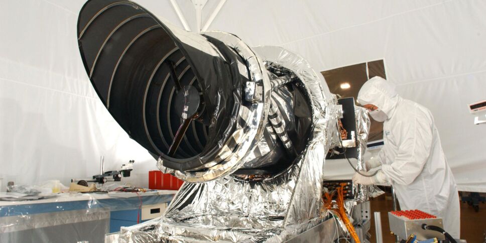 Imagen del orbitador de la NASA que fotografía un Diablo en Marte.jpg
