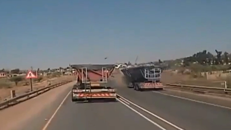 Accidente autobús escolar Sudafrica.jpg