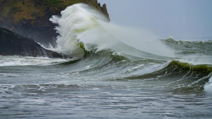 tsunamis provocados por enjambres sísmicos.jpg