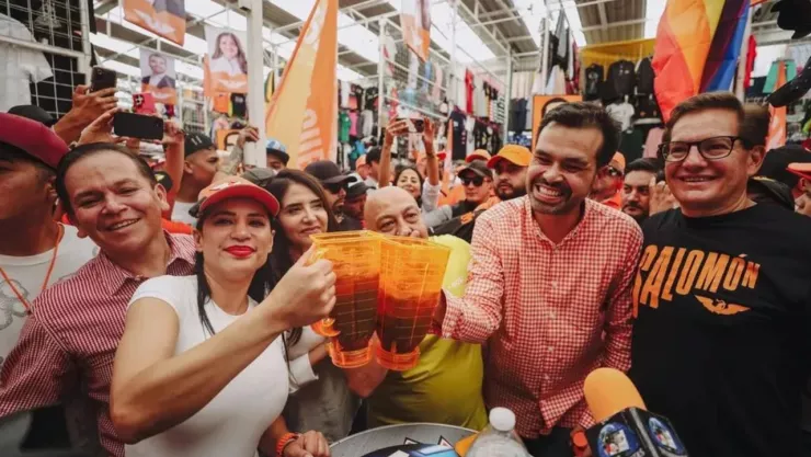 Jorge Álvarez Máynez y Sandra Cuevas