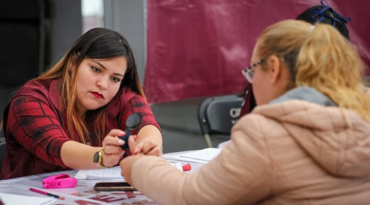 Los 5 requisitos para inscribirse al bachillerato gratis con el programa Mujeres con Bienestar