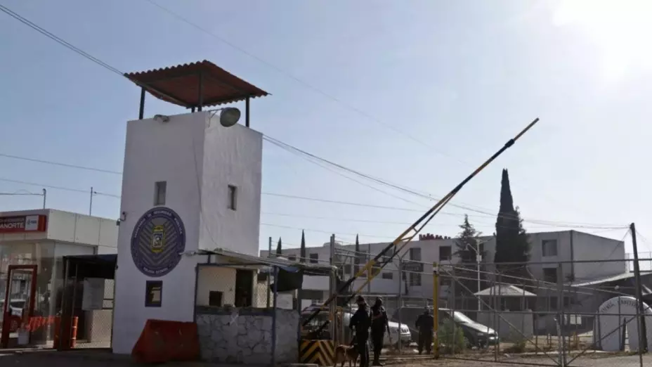 Autoridades identifican al bebé hallado en el penal de Puebla