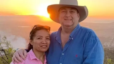 Hombre gordo empleo 2.jpeg