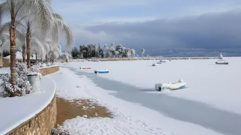 ¿A qué temperaturas mínimas tendríamos que estar para que se congele el Lago de Chapala?