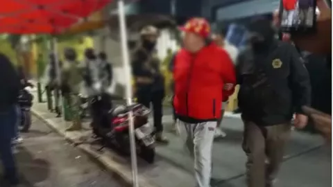 Detienen a “La Cuca” tras cateo en chelería usada como punto de venta de droga en Coyoacán