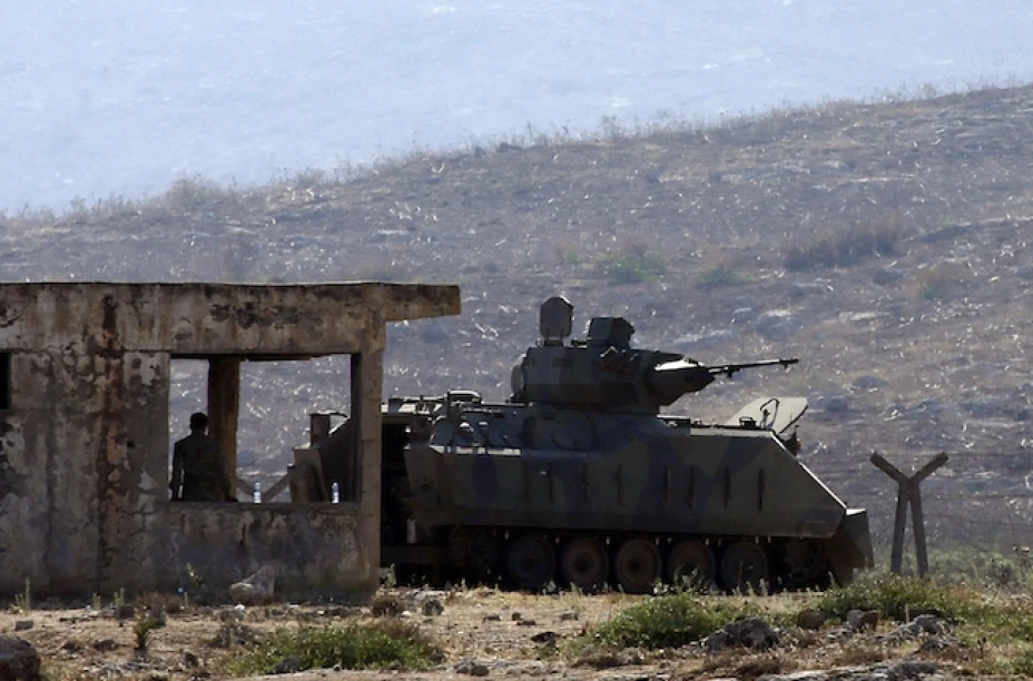 Mientras Israel y EUA hacen pruebas con misiles, los soldados turcos hacen guardia en la frontera con Siria