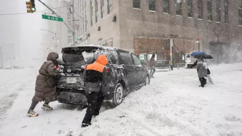 Condiciones invernales causan muertos y afectaciones en servicios básicos en EU