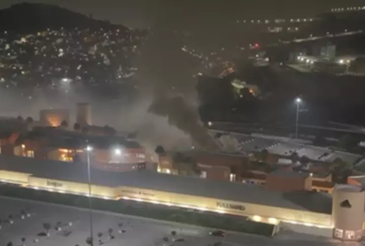 incendio-centro-comercial-punta-norte-cuautitlán-izcalli-video