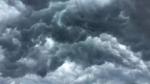 ¿Dónde lloverá en Puebla hoy domingo?: Afectaciones y riesgos en zonas serranas