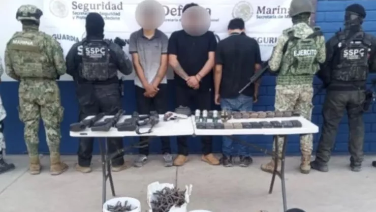 Detienen a civiles armados en Navolato