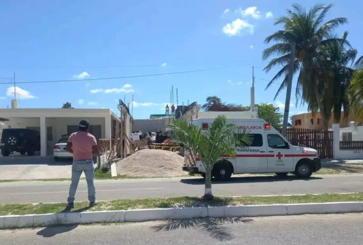 AL MOMENTO_ Muere trabajador en obra en construcción en Progreso por presunto golpe de calor