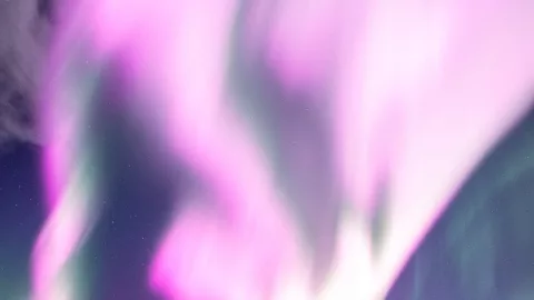 aurora boreal rosa