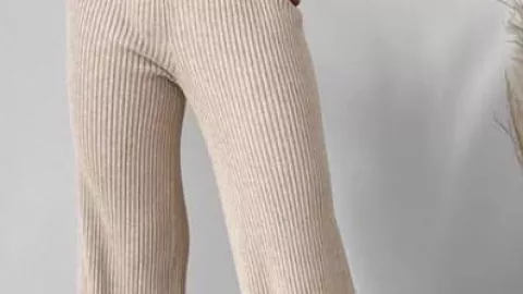 7 ideas de pantalones rectos de mujer para combinar con outfits causales en abril de 2026