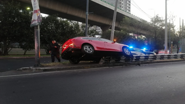choque automóvil Periférico Sur