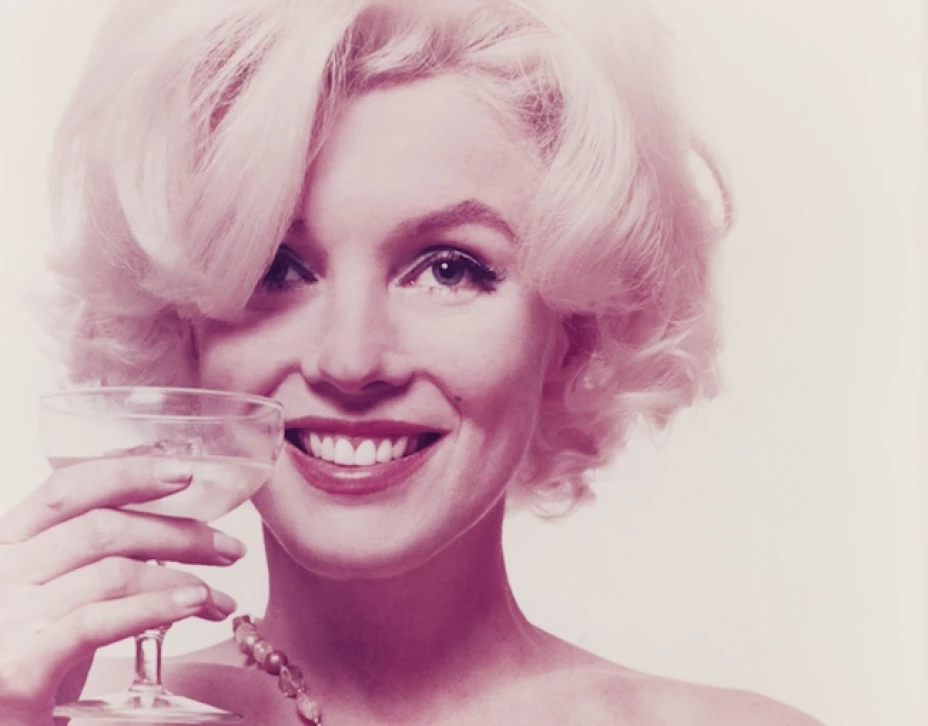 Portafolio de 10 fotos de la actriz Marilyn Monroe que será rematado el martes, 10 de septiembre del 2013