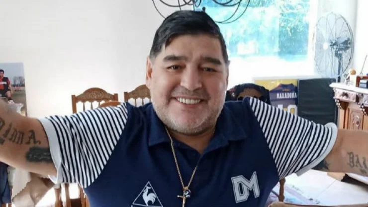 maradonadiego.jpg