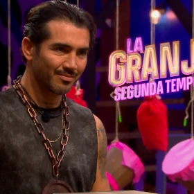 ¡ÚLTIMA HORA! Mario Mono Osuna queda BLOQUEADO en La Granja VIP y podría ser la sexto eliminado.png