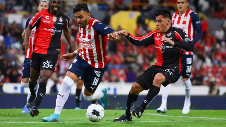 Los mejores momentos entre Atlas y Chivas en los Clásicos Tapatíos