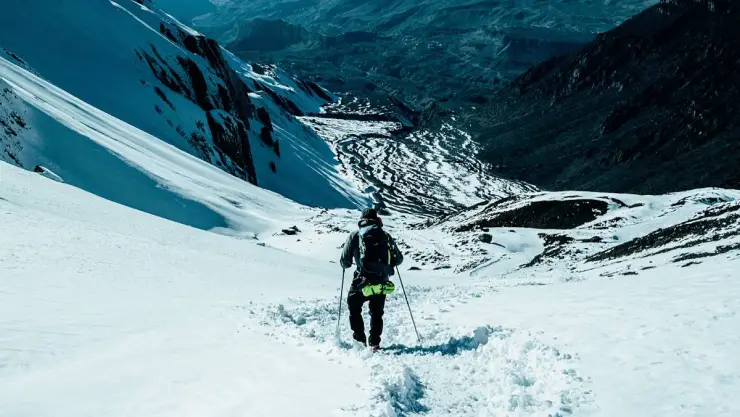 Cuanto cuesta escalar el Everest.
