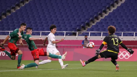 Guillermo Ochoa vs Japón