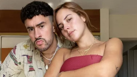 Bad Bunny y Gabriela Berlingeri