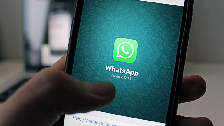 Crea imágenes con WhatsApp