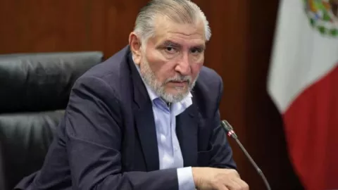 Adán Augusto en conferencia