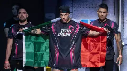 jawy debuta en la MMA
