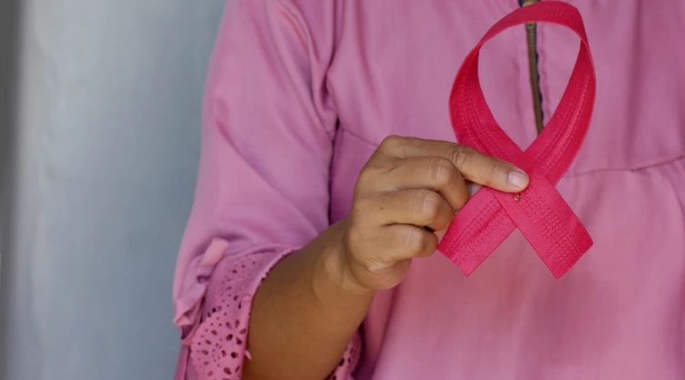 Senadores proponen crear la Ley General de Cáncer; buscaría garantizar tratamientos