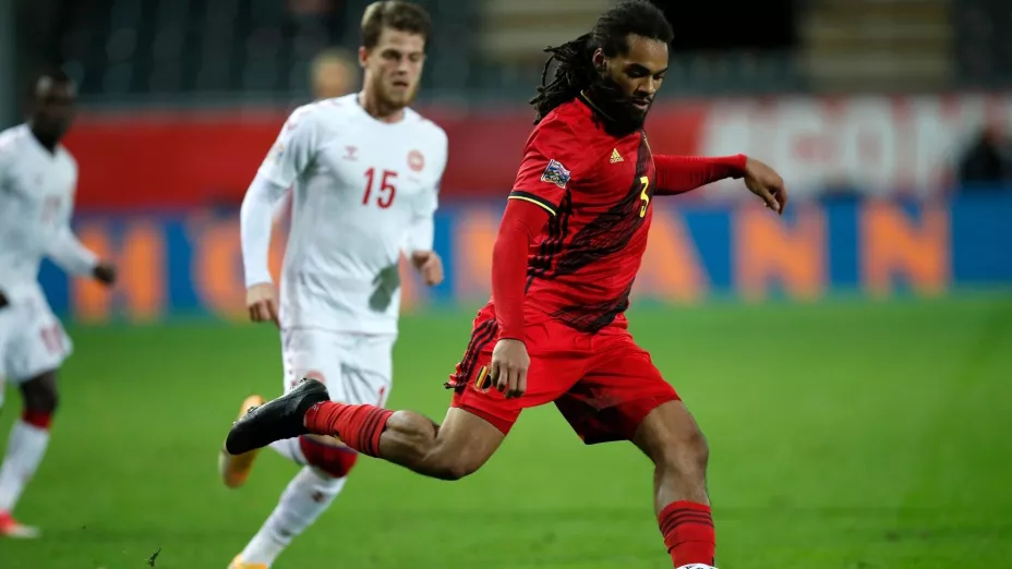 Bélgica Jason Denayer Liga de Naciones de la UEFA ante Dinamarca 18 de noviembre de 2020 AP Foto Francisco Seco.jpg