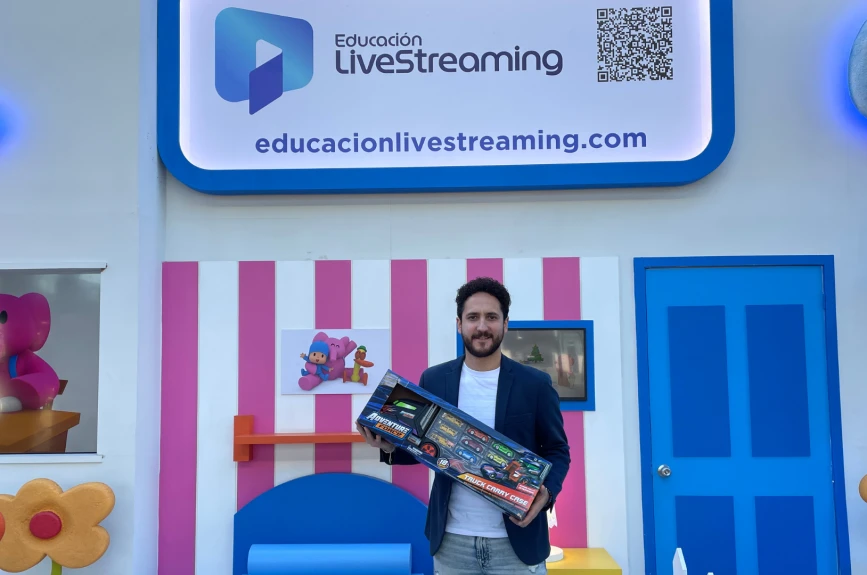 ¡Una invitación para que mejores con #EducaciónLiveStreaming!